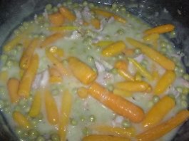 Petits pois et carottes aux lardons