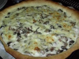 Tarte aux champignons des prés